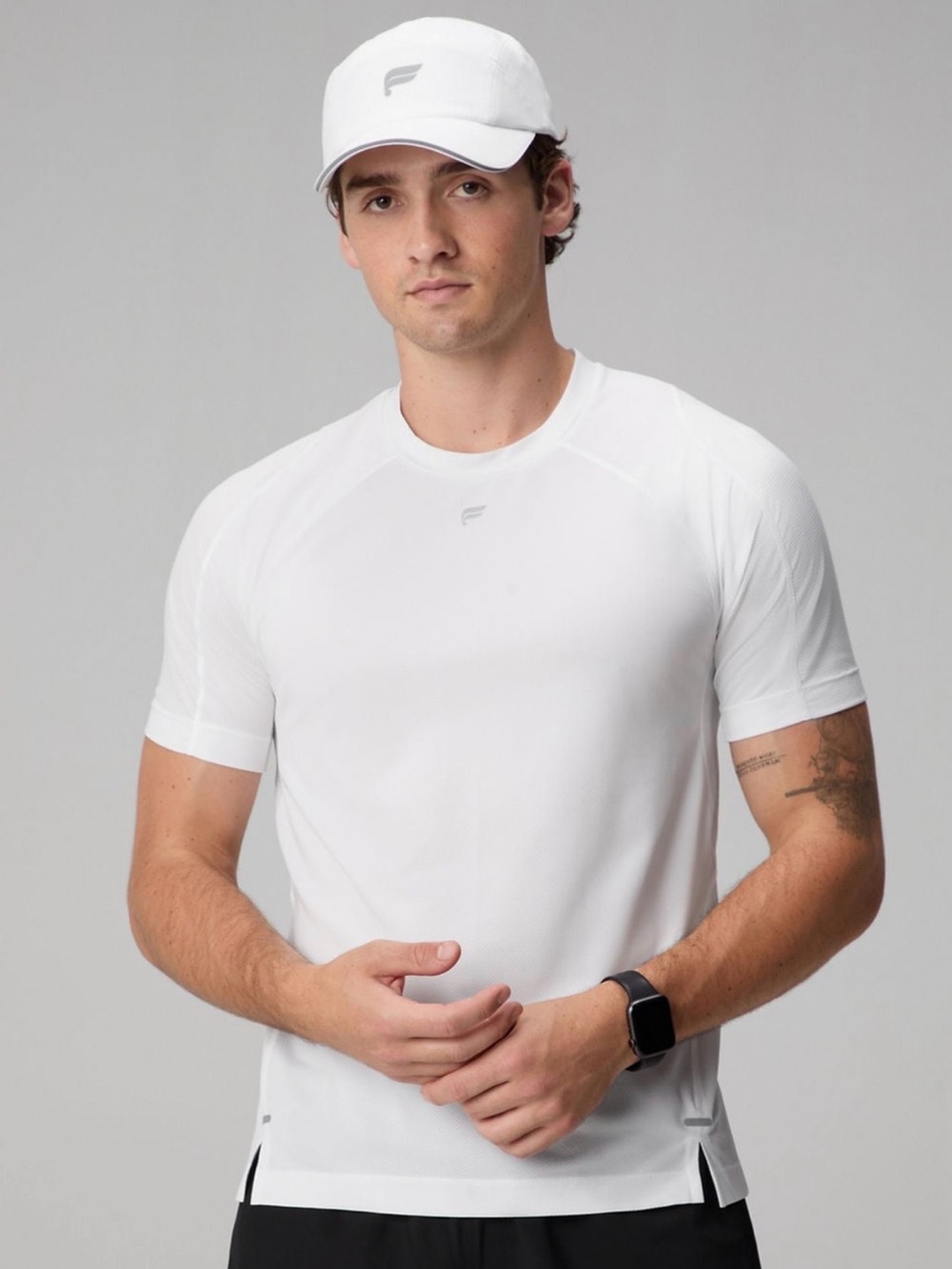 Fabletics The O2 Tee Classic White Small New In Packaging